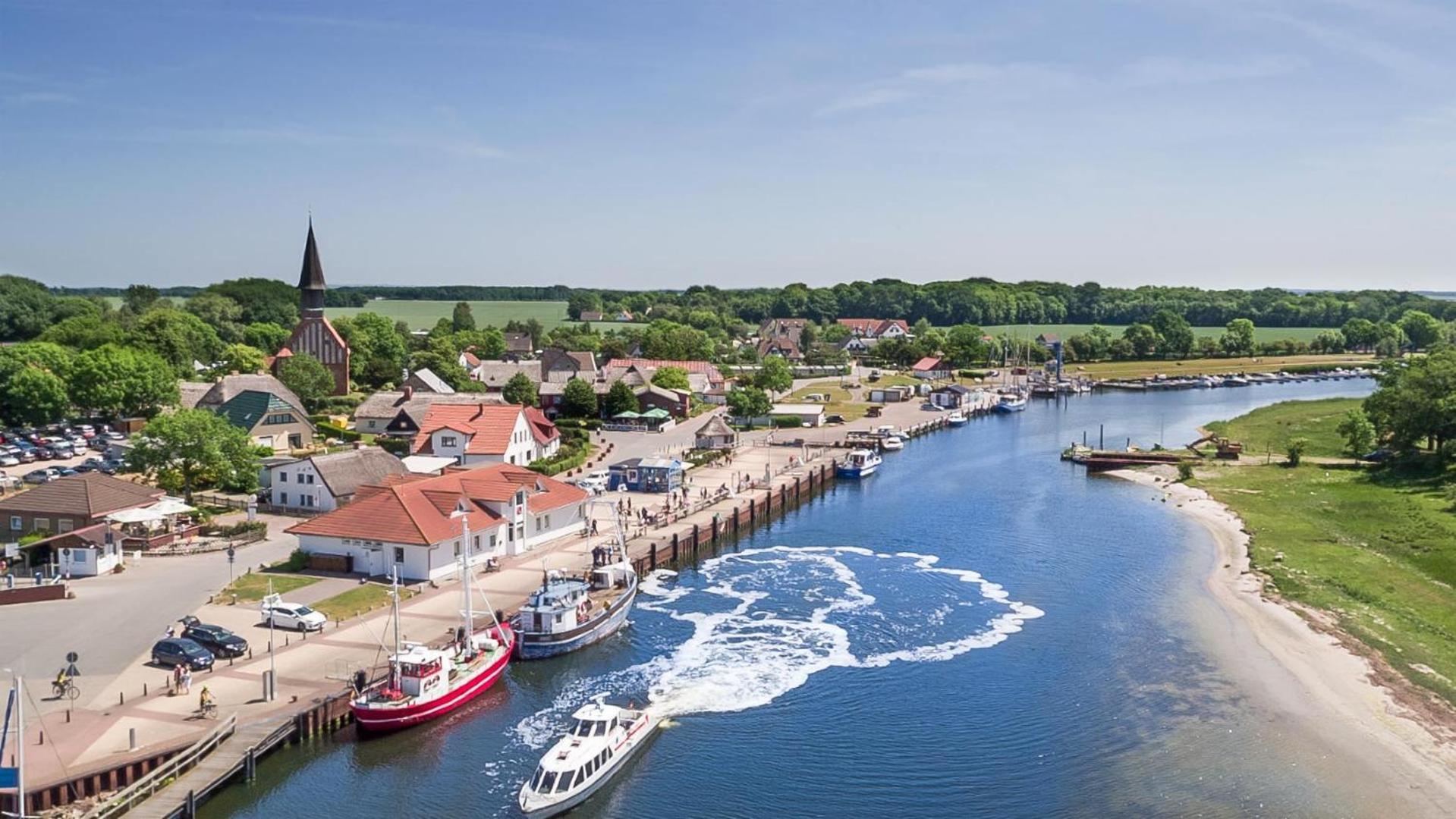 Zur alten Schmiede Schaprode Exterior foto