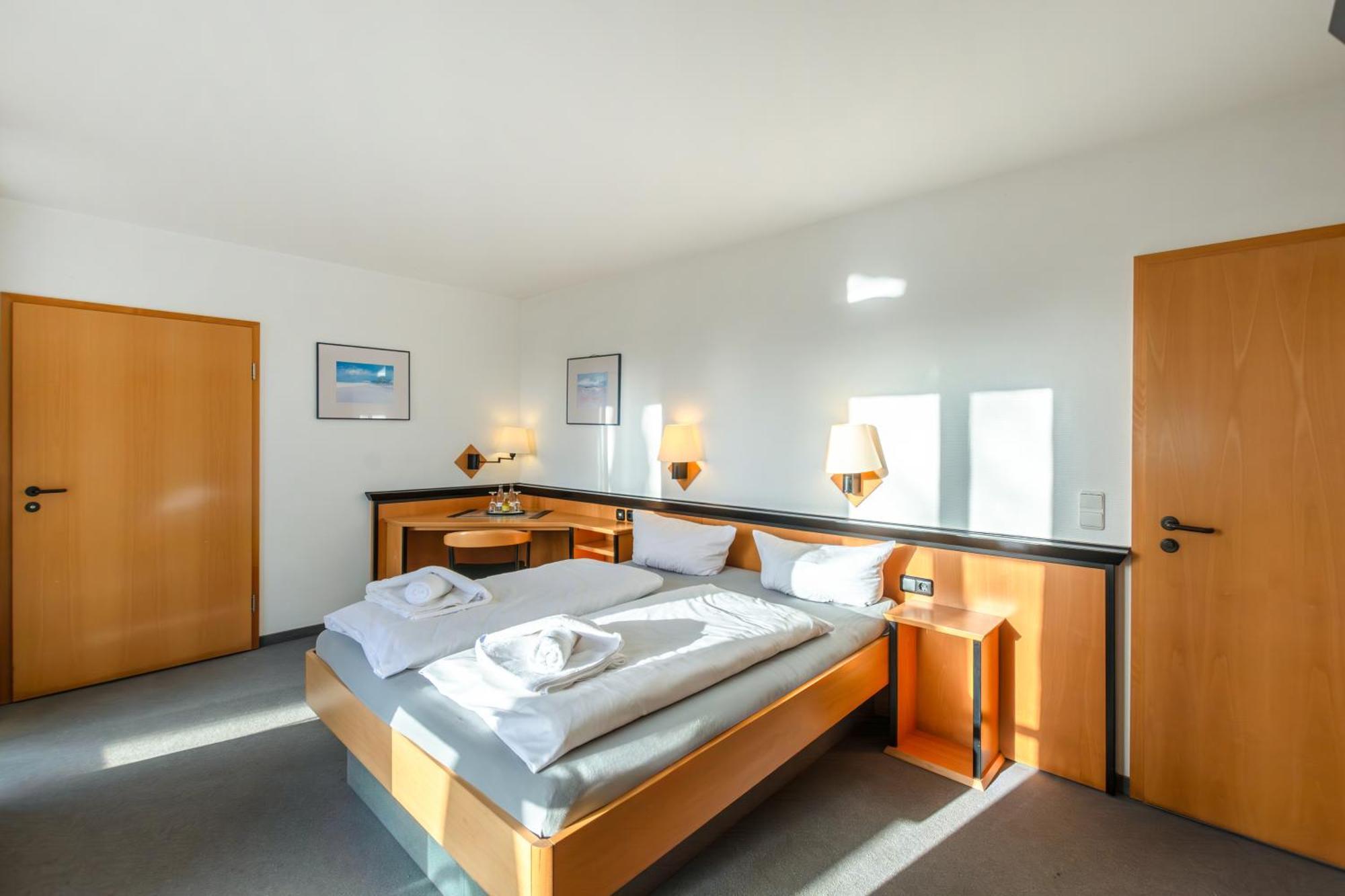 Zur alten Schmiede Schaprode Zimmer foto